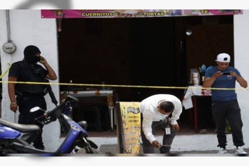 Detienen a policías municipales de Chimalhuacán tras enfrentamiento con extorsionadores que perdieron la vida